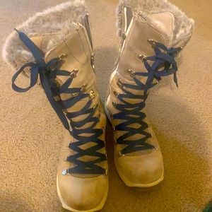 Santana Canada snow boots